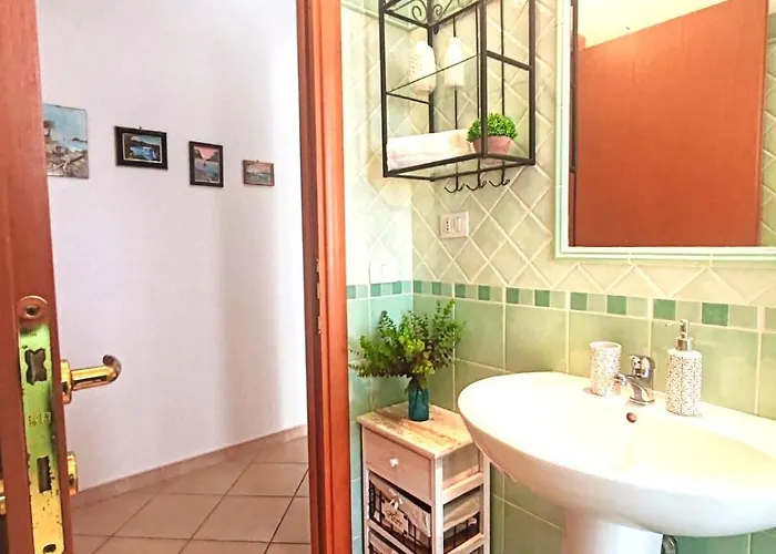 Renzo Con Terrazza Vista Mare *